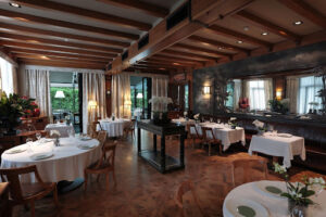 gourmet restaurant near Milan